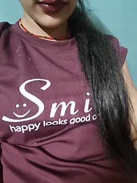 Snapshot of Eshwari_Chopra chatting on May 2026 04:58:02 PM Eshwari Chopra online show from May 2026 04:58:02 PM