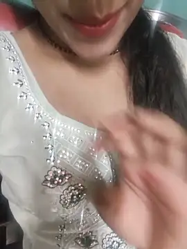 Snapshot of Eshwari_Chopra chatting on June 2026 03:23:02 PM Eshwari Chopra online show from June 2026 03:23:02 PM