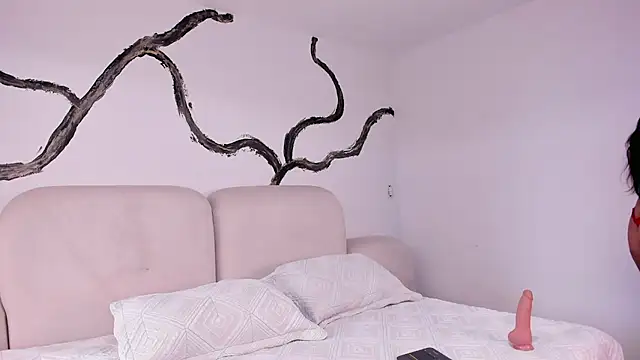 Snapshot of candyandmarilyn chatting on March 2025 08:50:02 PM candyandmarilyn online show from March 2025 08:50:02 PM