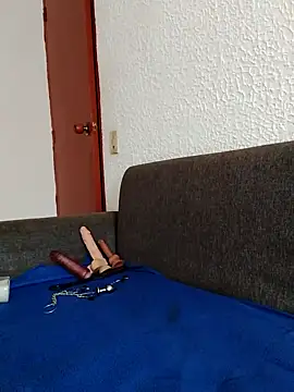 Snapshot of dulcewitch chatting on October 2025 02:15:02 PM dulcewitch online show from October 2025 02:15:02 PM