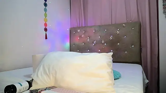 sofia8428 online show from April 2026 02:47:02 PM