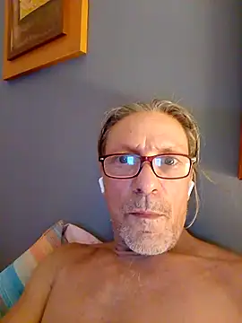 Deddyitalia3p online show from September 2025 09:27:02 PM