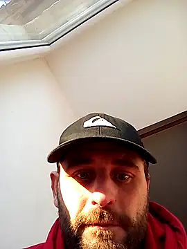 Snapshot of Dokonaly chatting on November 2025 01:58:01 PM Dokonaly online show from November 2025 01:58:01 PM