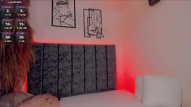 Snapshot of blonder_roux chatting on September 2025 11:58:01 AM blonder roux online show from September 2025 11:58:01 AM