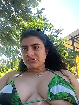 Snapshot of carlafox05 chatting on September 2025 02:06:01 PM carlafox05 online show from September 2025 02:06:01 PM