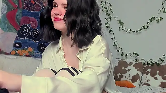 Snapshot of secret_princess chatting on March 2025 10:04:02 PM secret princess online show from March 2025 10:04:02 PM