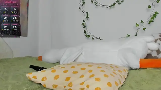 Snapshot of secret_princess chatting on October 2025 02:32:01 AM secret princess online show from October 2025 02:32:01 AM