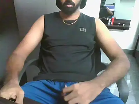 Snapshot of lovelyakash69 chatting on June 2026 05:30:02 AM lovelyakash69 online show from June 2026 05:30:02 AM