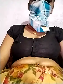 Soniy-Maax online show from April 2026 04:11:02 PM