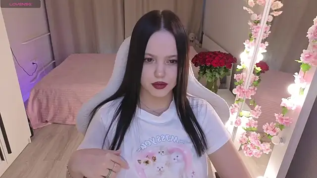 Betty  Davvis online show from January 2026 01:16:02 PM