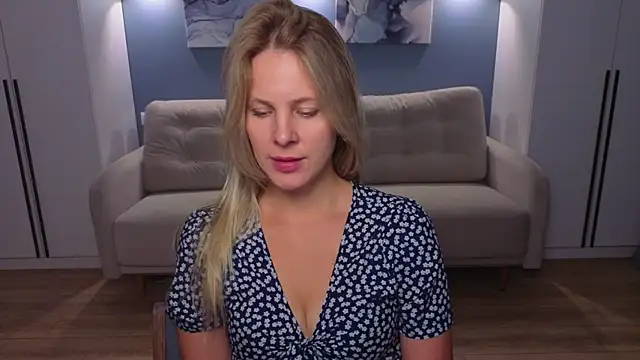 Snapshot of MelanieBennett chatting on July 2026 09:22:01 AM MelanieBennett online show from July 2026 09:22:01 AM