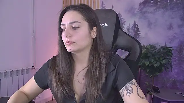 ValeriiMills online show from February 2026 02:47:01 PM