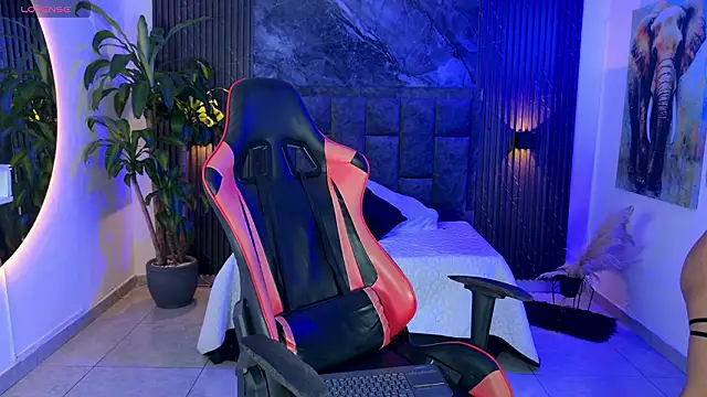 Snapshot of Lenna_s chatting on February 2026 09:11:01 PM Lenna s online show from February 2026 09:11:01 PM