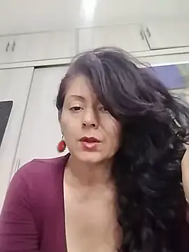 lunadicty online show from May 2026 08:36:02 PM