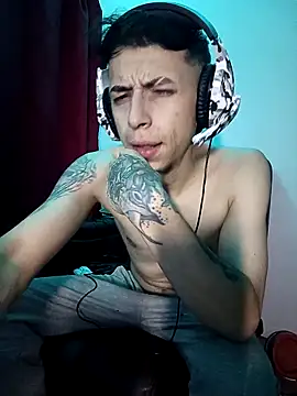 Snapshot of Chris__Jones chatting on September 2025 04:12:02 AM Chris Jones online show from September 2025 04:12:02 AM