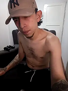 Snapshot of Chris__Jones chatting on December 2025 10:38:02 PM Chris Jones online show from December 2025 10:38:02 PM