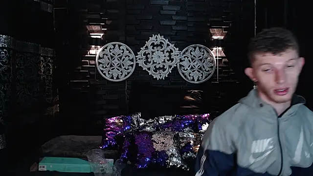 andrewxbi online show from September 2025 12:06:01 PM