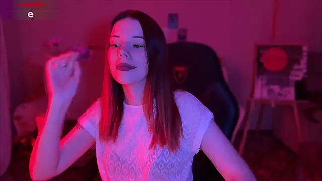 Snapshot of TheMargieDorene chatting on October 2025 09:56:01 PM TheMargieDorene online show from October 2025 09:56:01 PM