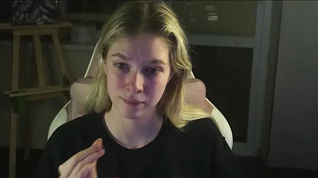 Snapshot of nethasim chatting on March 2025 06:36:01 PM nethasim online show from March 2025 06:36:01 PM