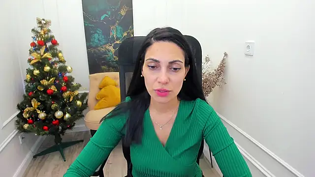 Snapshot of AllaYerty chatting on December 2025 12:31:02 PM AllaYerty online show from December 2025 12:31:02 PM