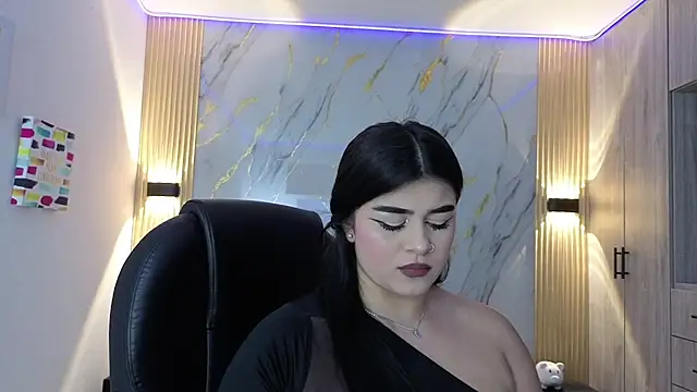 Kariina  69 online show from December 2025 03:15:01 AM