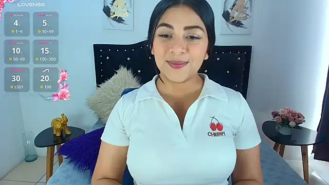 Snapshot of Ariana_F_W chatting on November 2025 01:33:02 PM Ariana F W online show from November 2025 01:33:02 PM