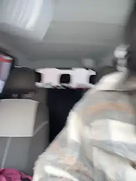 MeekyRich online show from March 2026 02:48:01 AM