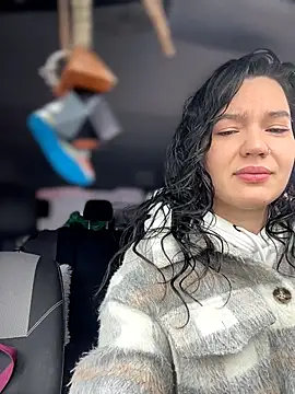 MeekyRich online show from April 2026 02:39:01 AM