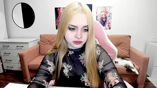 mistress lain online show from March 2026 09:38:02 PM