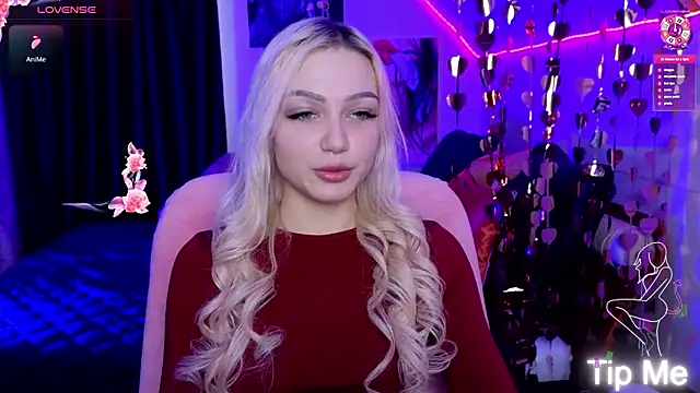 LinaLirian online show from March 2026 10:11:02 AM