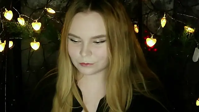 blushing star online show from February 2026 04:02:02 PM