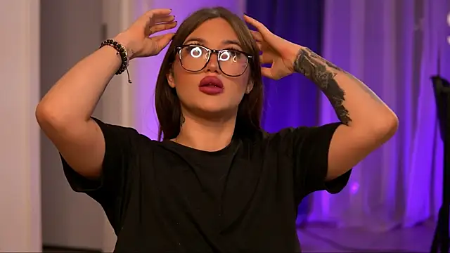 AryaDeluna online show from November 2025 07:26:01 PM