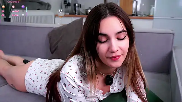 CupSizeGirl online show from November 2025 01:22:02 PM