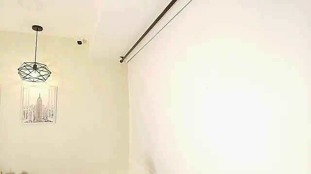 Snapshot of _Victoria_Collins chatting on November 2025 10:48:02 AM Victoria Collins online show from November 2025 10:48:02 AM