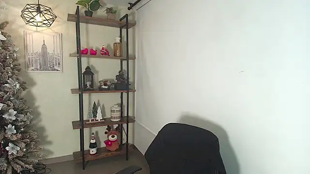 Snapshot of _Victoria_Collins chatting on December 2025 11:15:01 AM Victoria Collins online show from December 2025 11:15:01 AM