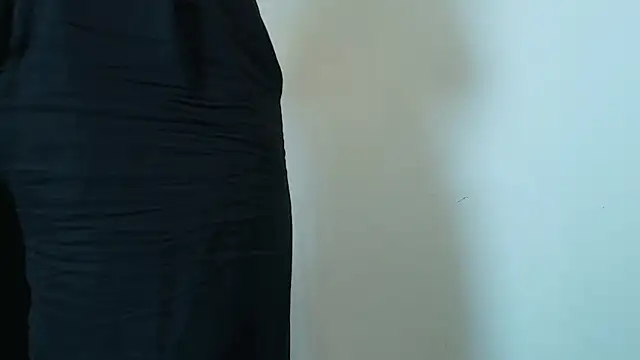 Snapshot of _Victoria_Collins chatting on December 2025 11:03:02 AM Victoria Collins online show from December 2025 11:03:02 AM