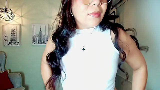  Victoria Collins online show from March 2026 12:12:01 PM