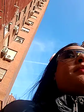 hotCOUPLEPETRA online show from February 2026 04:40:01 PM