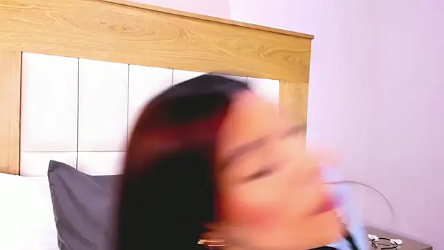 ZoeMorris online show from September 2025 11:43:02 AM