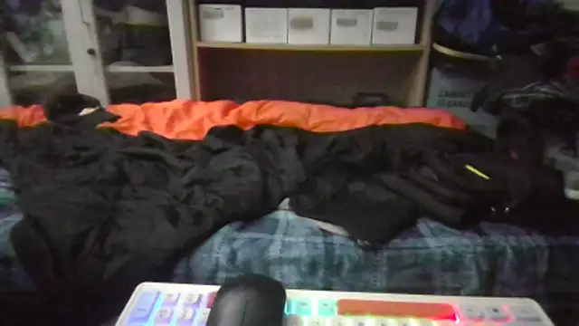 Lovyourpuss online show from April 2026 09:26:02 PM