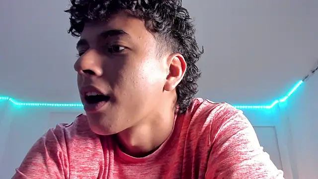 Santy Stump online show from October 2025 08:51:01 PM