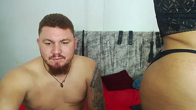 Snapshot of VelaAndEdwar chatting on November 2025 04:13:02 AM VelaAndEdwar online show from November 2025 04:13:02 AM