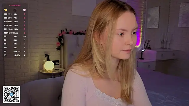 FlowersLover online show from September 2025 12:16:02 PM