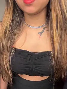 Scarlett 1819 online show from April 2026 05:08:02 PM