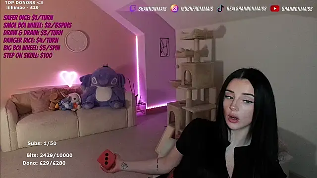 Snapshot of itsmais chatting on December 2025 07:19:02 PM itsmais online show from December 2025 07:19:02 PM