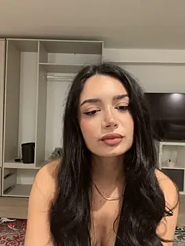 Snapshot of ElifSilberkan chatting on March 2025 10:04:02 PM ElifSilberkan online show from March 2025 10:04:02 PM