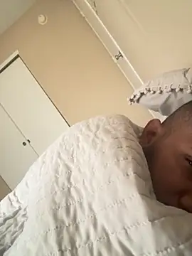 Snapshot of El_matatan_XD123 chatting on November 2025 03:47:01 PM El matatan XD123 online show from November 2025 03:47:01 PM