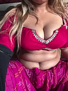 CANDY-3 online show from November 2025 10:15:02 AM