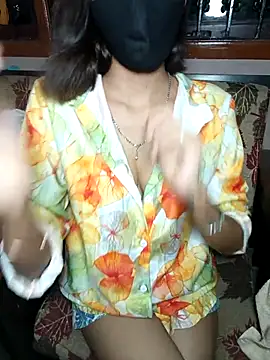 Snapshot of Isha_Sax chatting on September 2025 08:02:01 PM Isha Sax online show from September 2025 08:02:01 PM