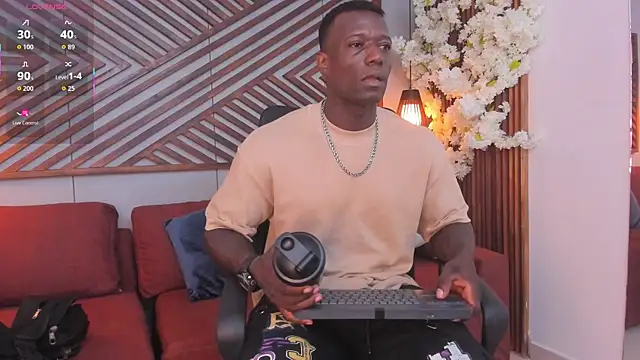 MarcusBlack  online show from November 2025 03:25:02 PM